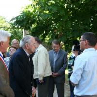 Retour de Mr Aubrac et son fils au châteaux de Villevieux 66 ans après