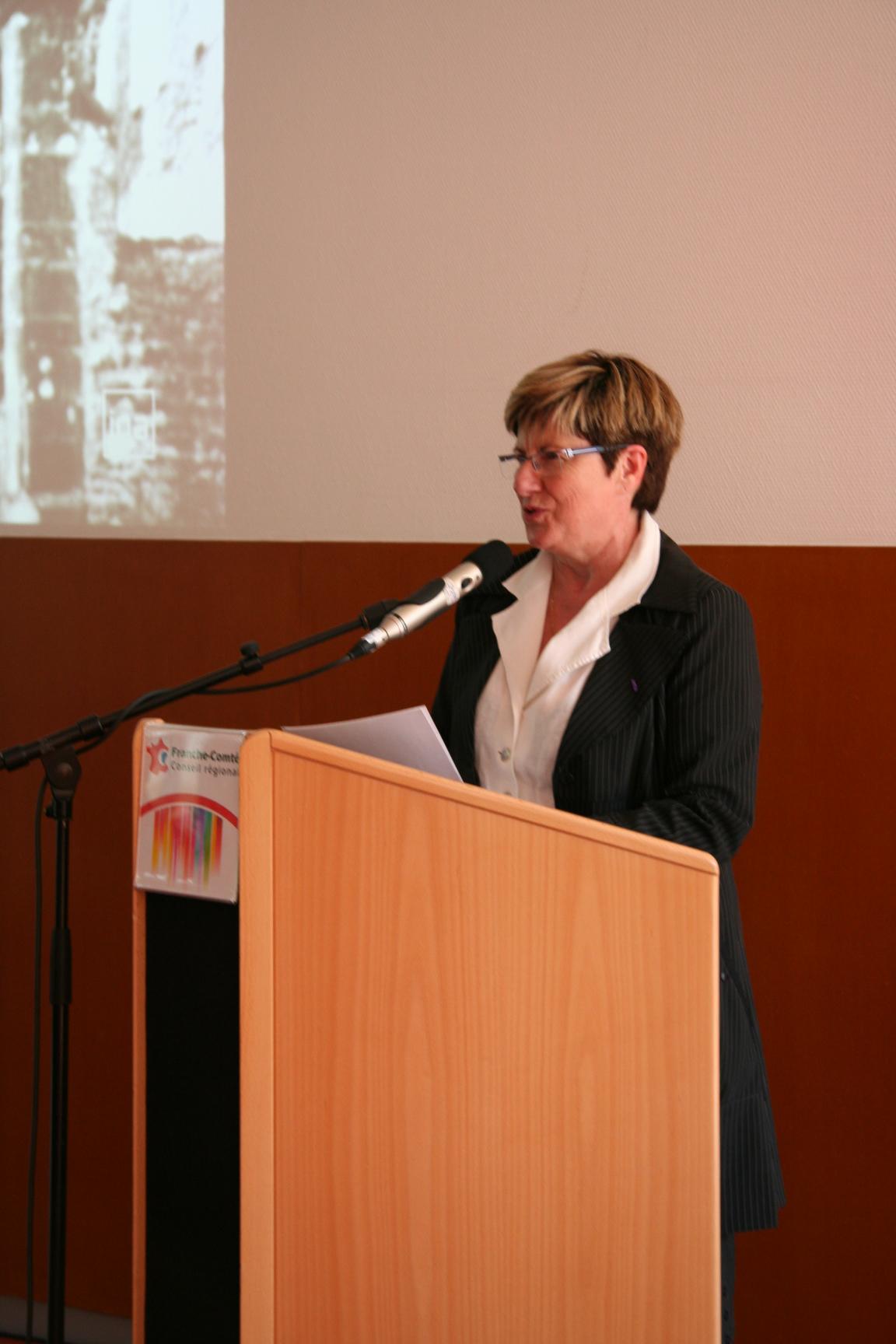 Discours de madame petitjean ceremonie officielle au lycee